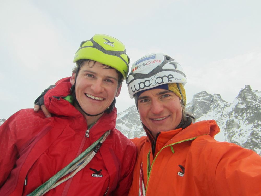Schwarze Witwe - Simon Gietl und Gerry Fiegl
